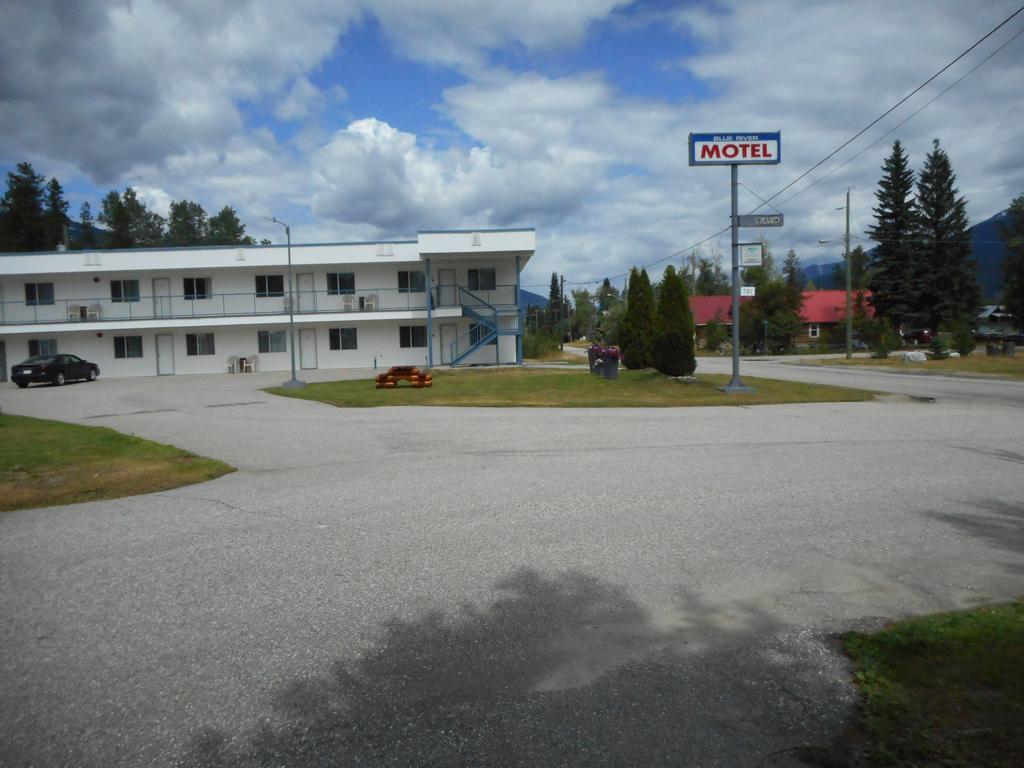 Blue River Motel Esterno foto